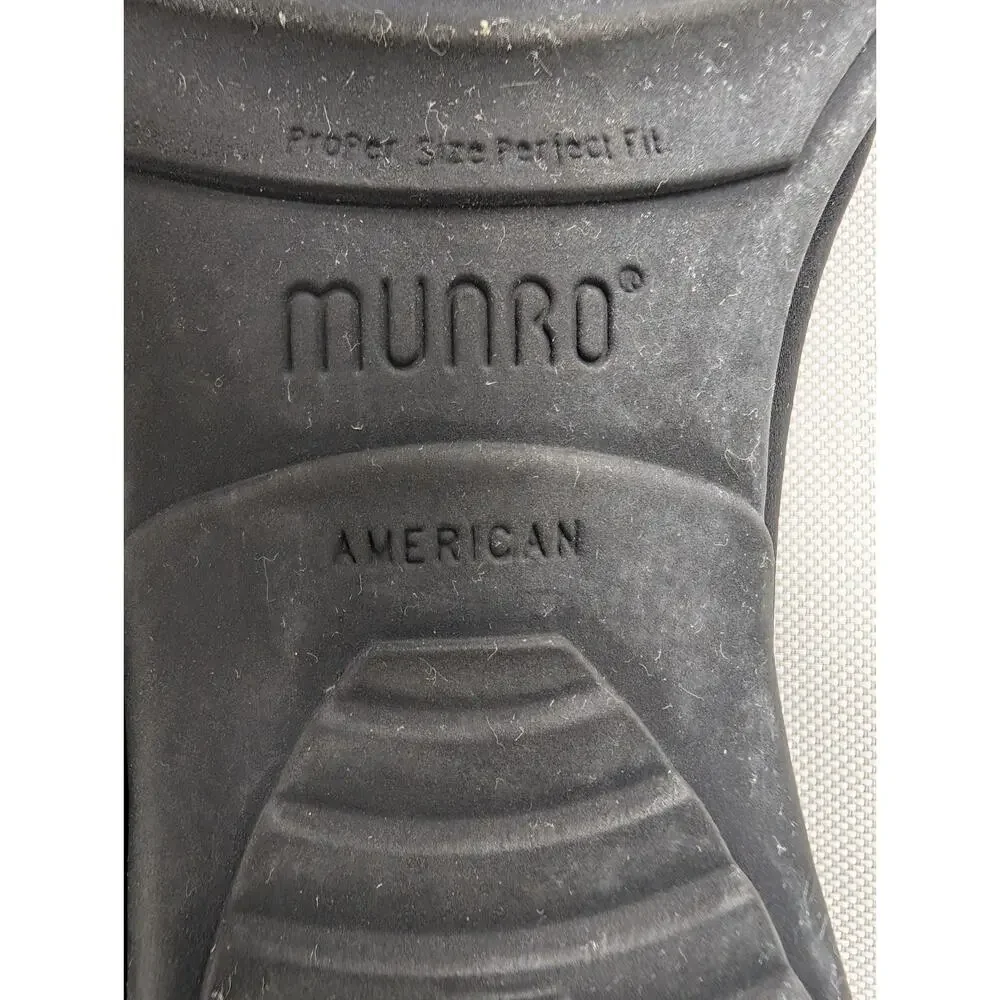 Women's Munro Traveler Black Comfort Fabric - 13M INSOLES NOT INCLUDED
